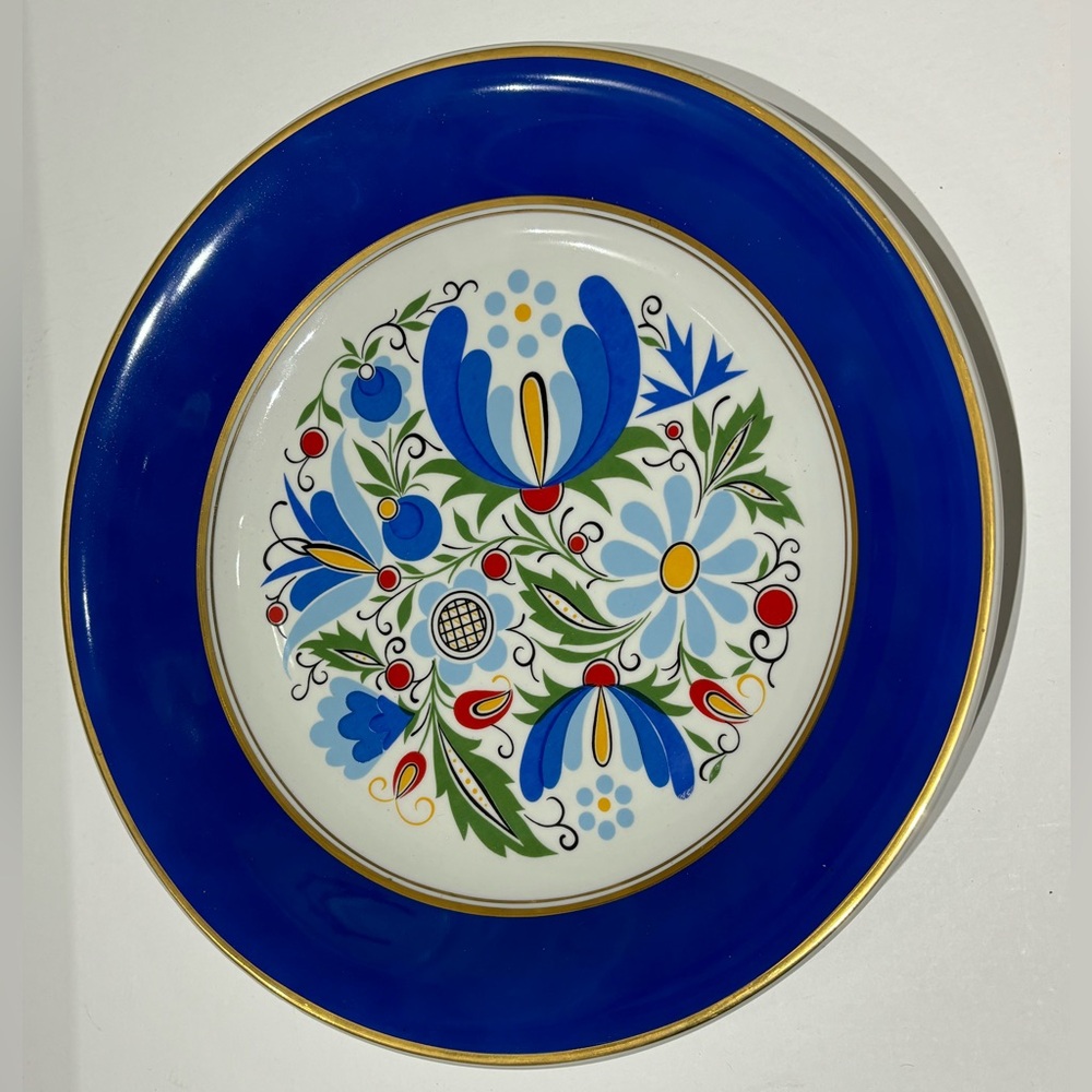 Blue and White Hand-Painted Decorative Wall/ Serving Porcelain Plate